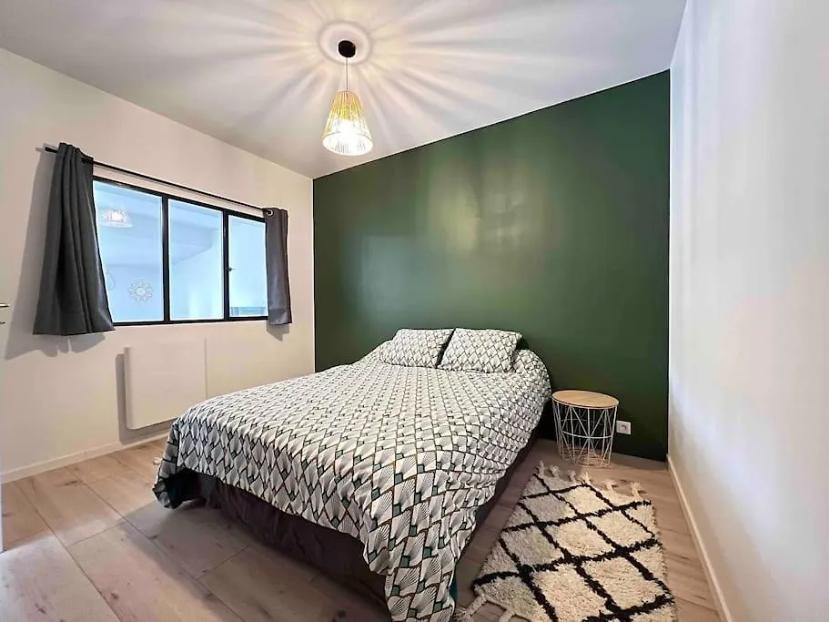 Appartement Avec Terrasse, Climatisation Et Parking Prive ! Le Teil Apartment
